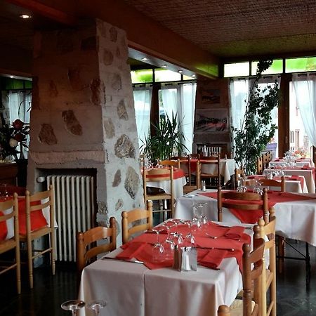 Hotel Le Chalet Sembadel Eksteriør bilde